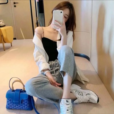 八月迷情