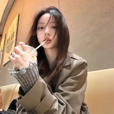 白色微笑